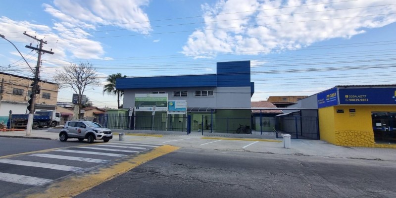 Reforma Geral da Unidade de Estratégia da Saúde Manejo e instalação de energia solar 